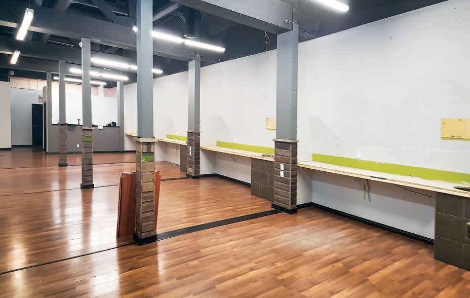 4804-5008 54 Av, Red Deer, AB à vendre - Autre - Image 3 de 4