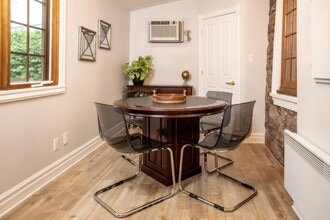 6 Rue Saint-Michel, Vaudreuil-dorion, QC à louer Photo intérieure- Image 2 de 2