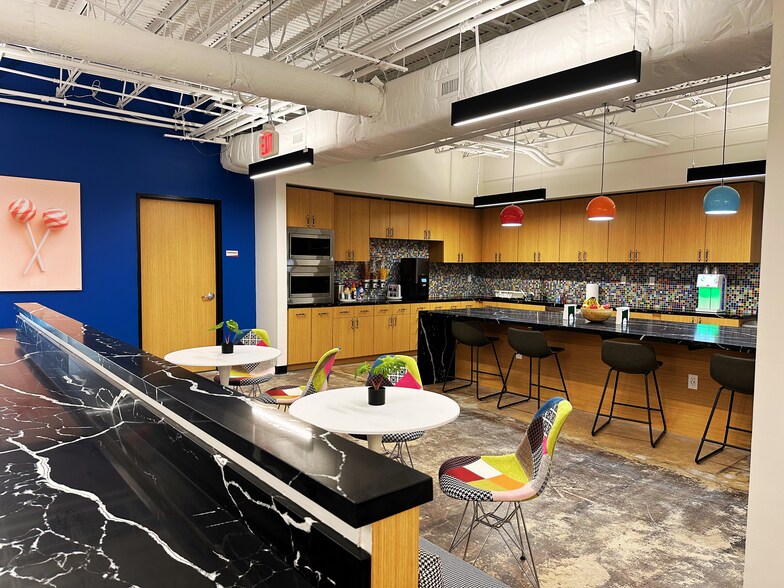 1209 S Saint Marys St, San Antonio, TX à louer - Photo intérieure - Image 3 de 9