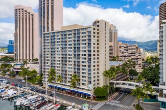 Plus de détails pour 1765 Ala Moana Blvd, Honolulu, HI - Commerce de détail à louer