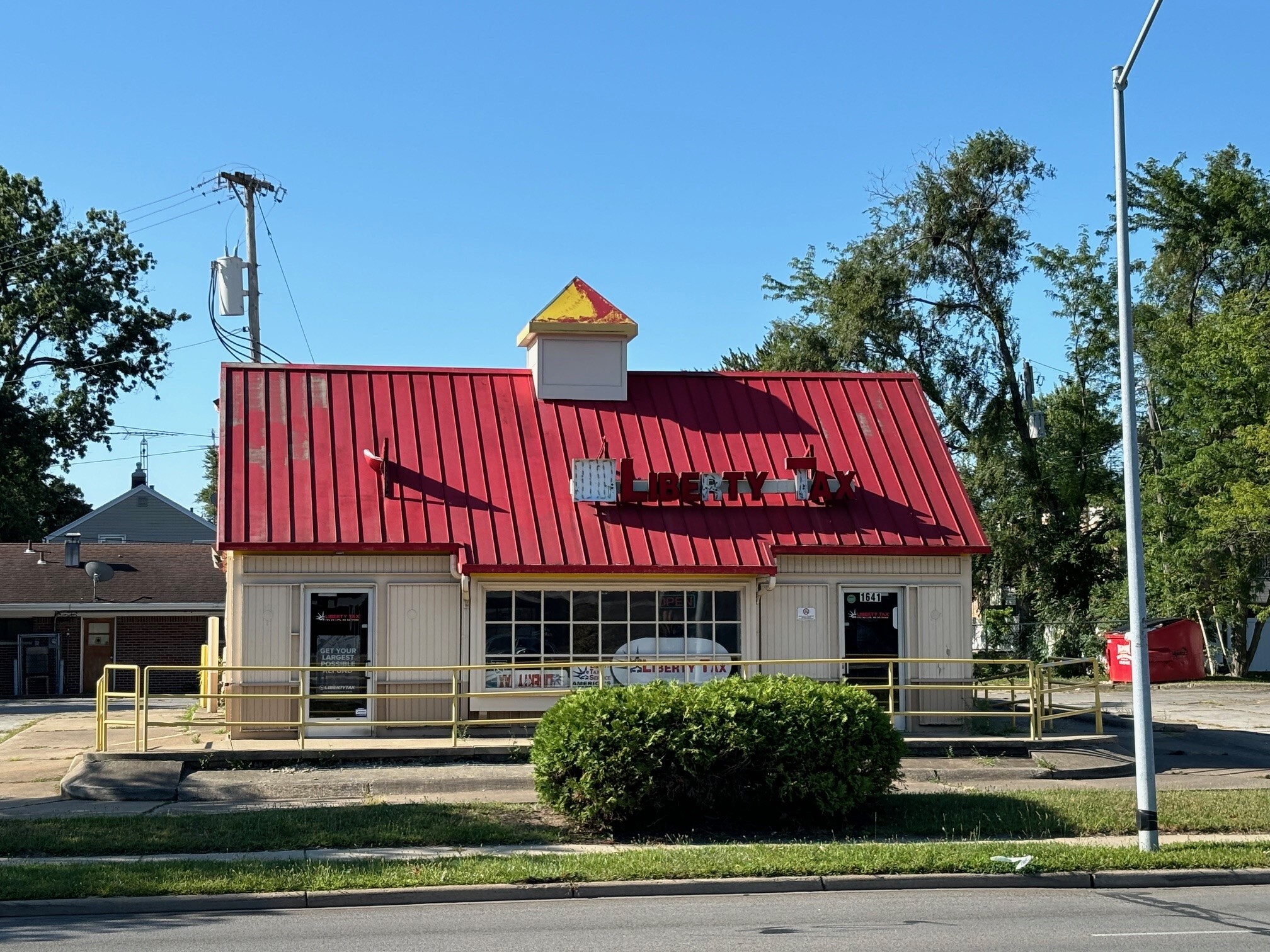 1641 W Sylvania Ave, Toledo, OH for sale Building Photo- Image 1 of 7