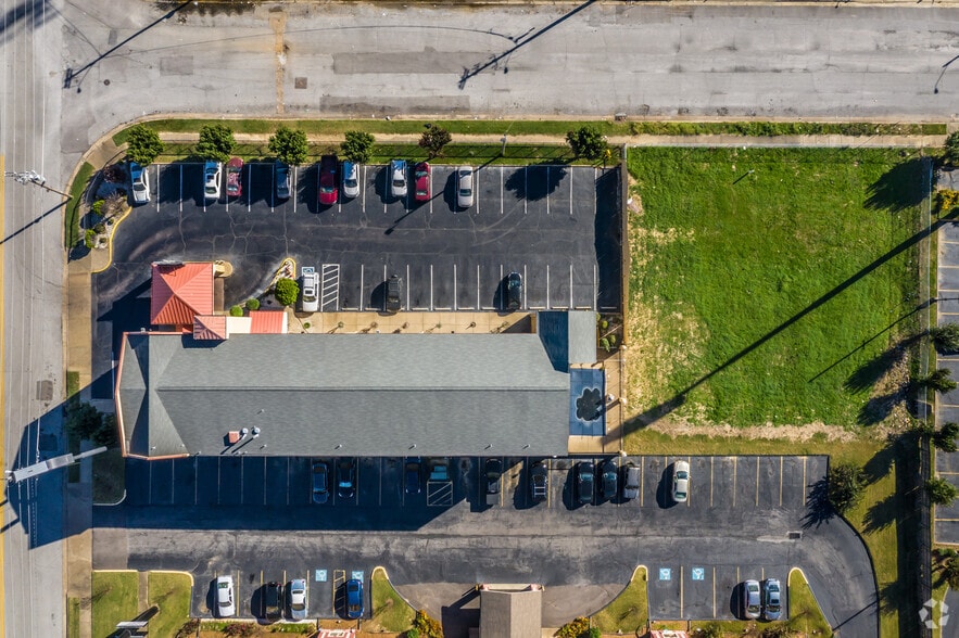 6045 Macon Cv, Memphis, TN for sale - Aerial - Image 3 of 5