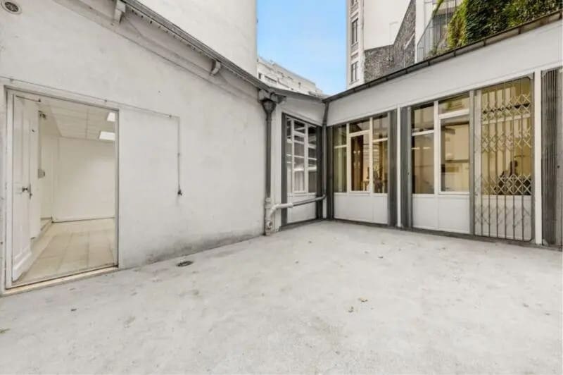 Bureau dans Paris à vendre - Photo du bâtiment - Image 2 de 16