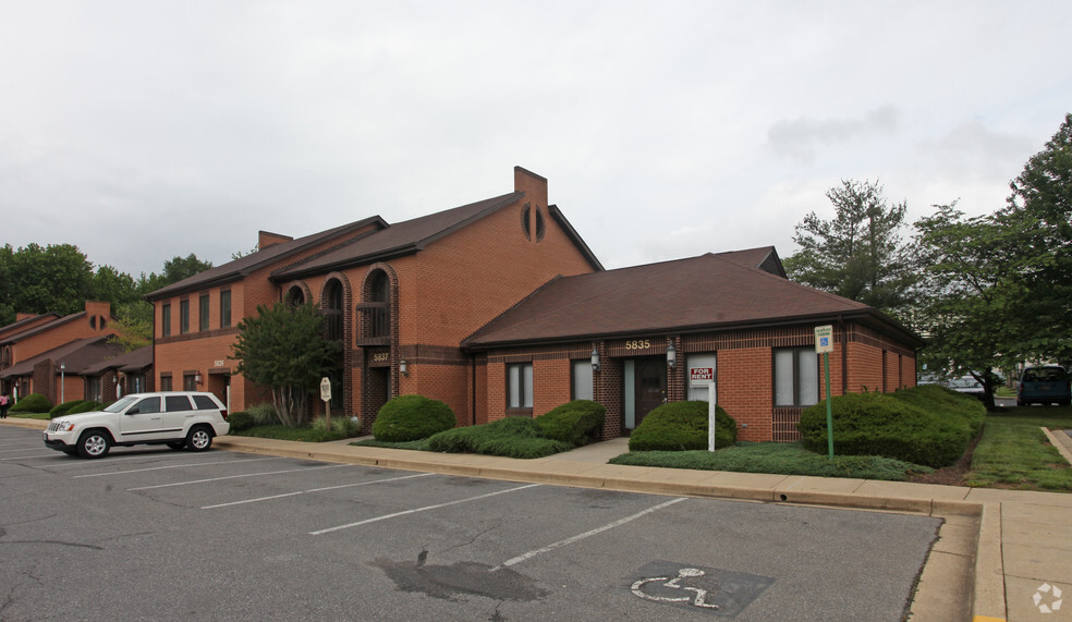 5835-5841 Allentown Rd, Camp Springs, MD for sale - Primary Photo - Image 1 of 1