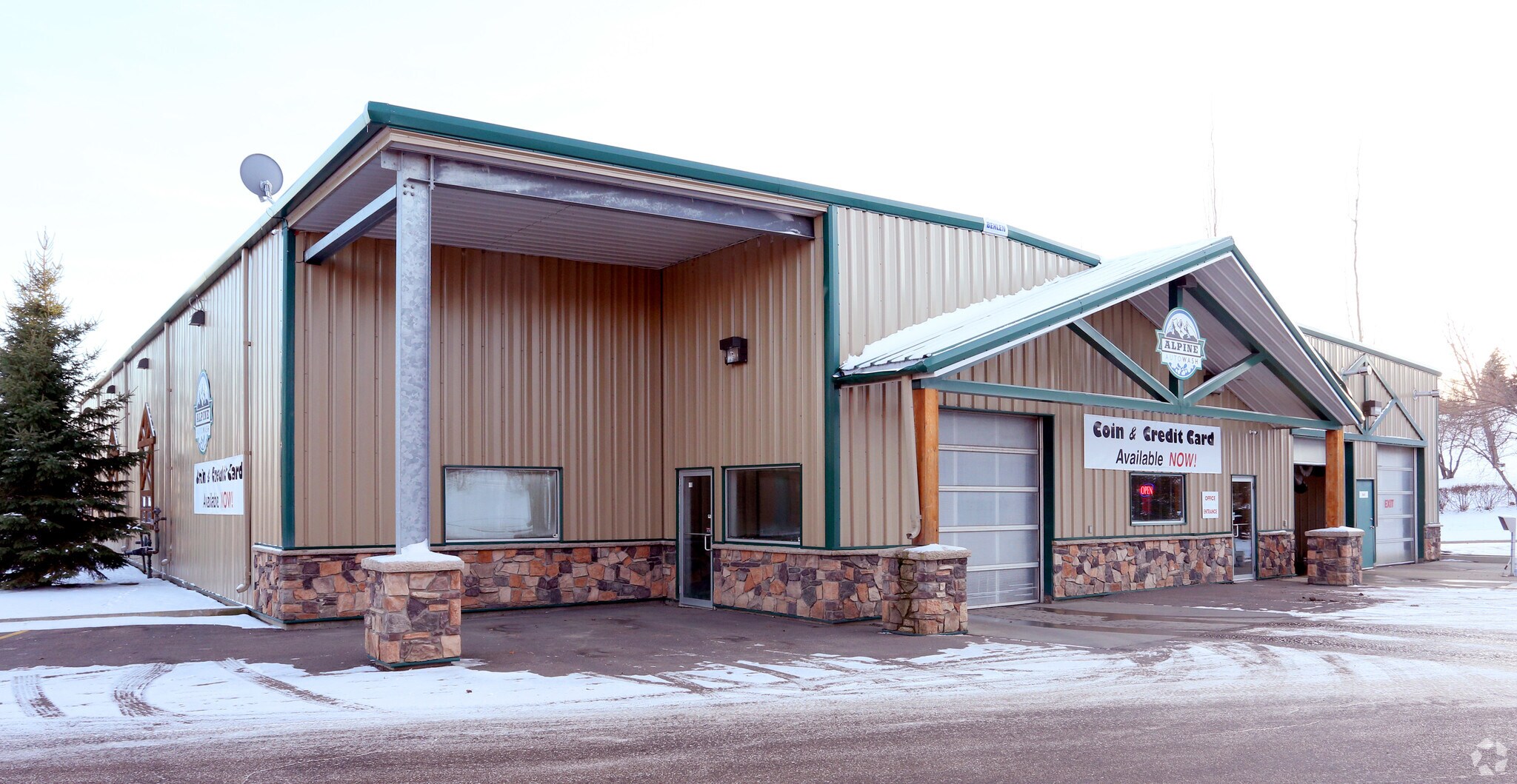 10 McKenney Ave, St. Albert, AB for sale Primary Photo- Image 1 of 1