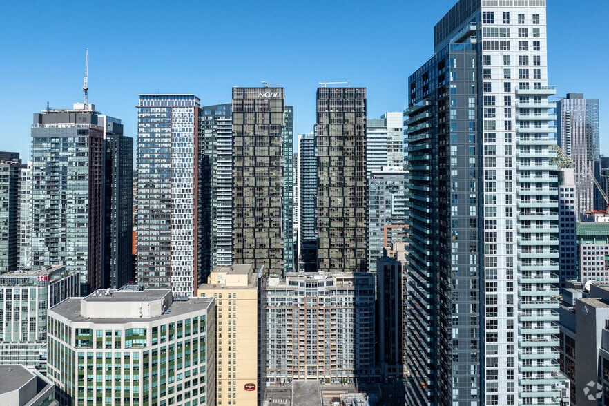 25 Mercer St, Toronto, ON à louer - Aérien - Image 3 de 3