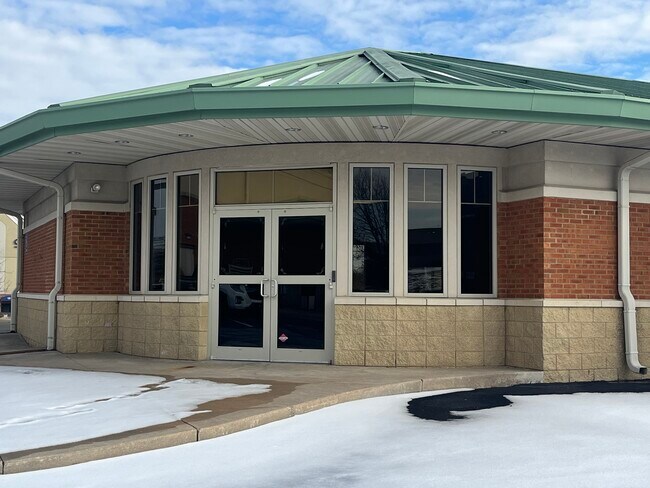 Plus de détails pour 3526 Amazonas Dr, Jefferson City, MO - Commerce de détail à louer