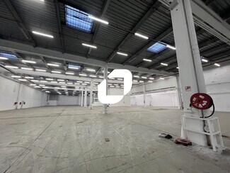 Plus de détails pour Local d'activités, Industriel à louer