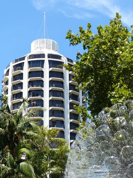 2 Elizabeth Bay Rd, Elizabeth Bay à louer - Photo du bâtiment - Image 2 de 18