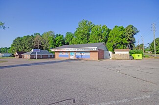 Plus de détails pour 2902 Industrial Dr, Sanford, NC - Vente au détail à vendre