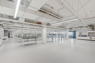 3100 San Pablo Ave, Berkeley, CA à louer Photo intérieure- Image 2 de 12