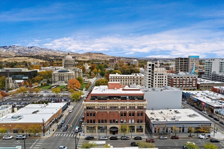 350 N 9th St, Boise, ID à louer - Photo du bâtiment - Image 1 de 33