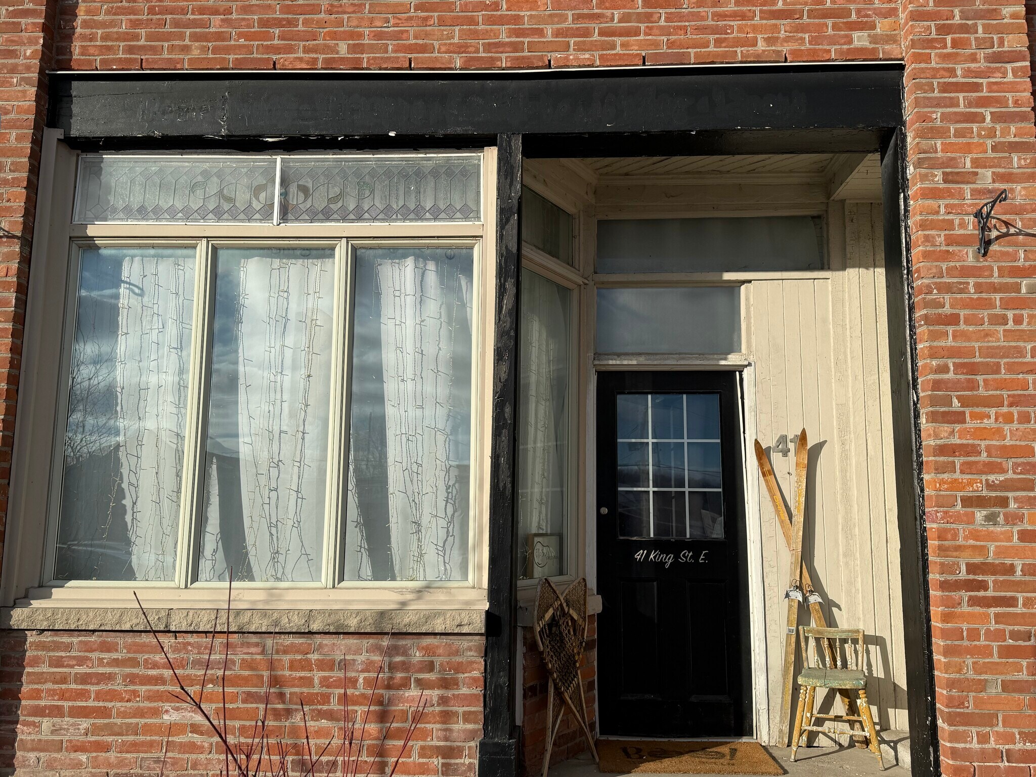 41 King St E, Kawartha Lakes, ON à vendre Photo du bâtiment- Image 1 de 1