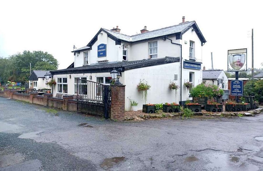 Ossington Rd, Newark à vendre - Photo du bâtiment - Image 3 de 11