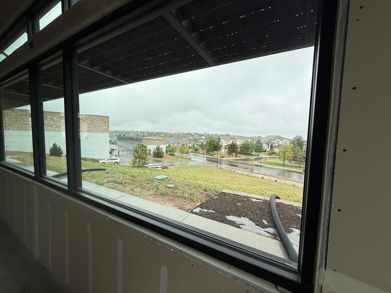 22650 E Hinsdale Ave, Aurora, CO for lease - Building Photo - Image 3 of 13