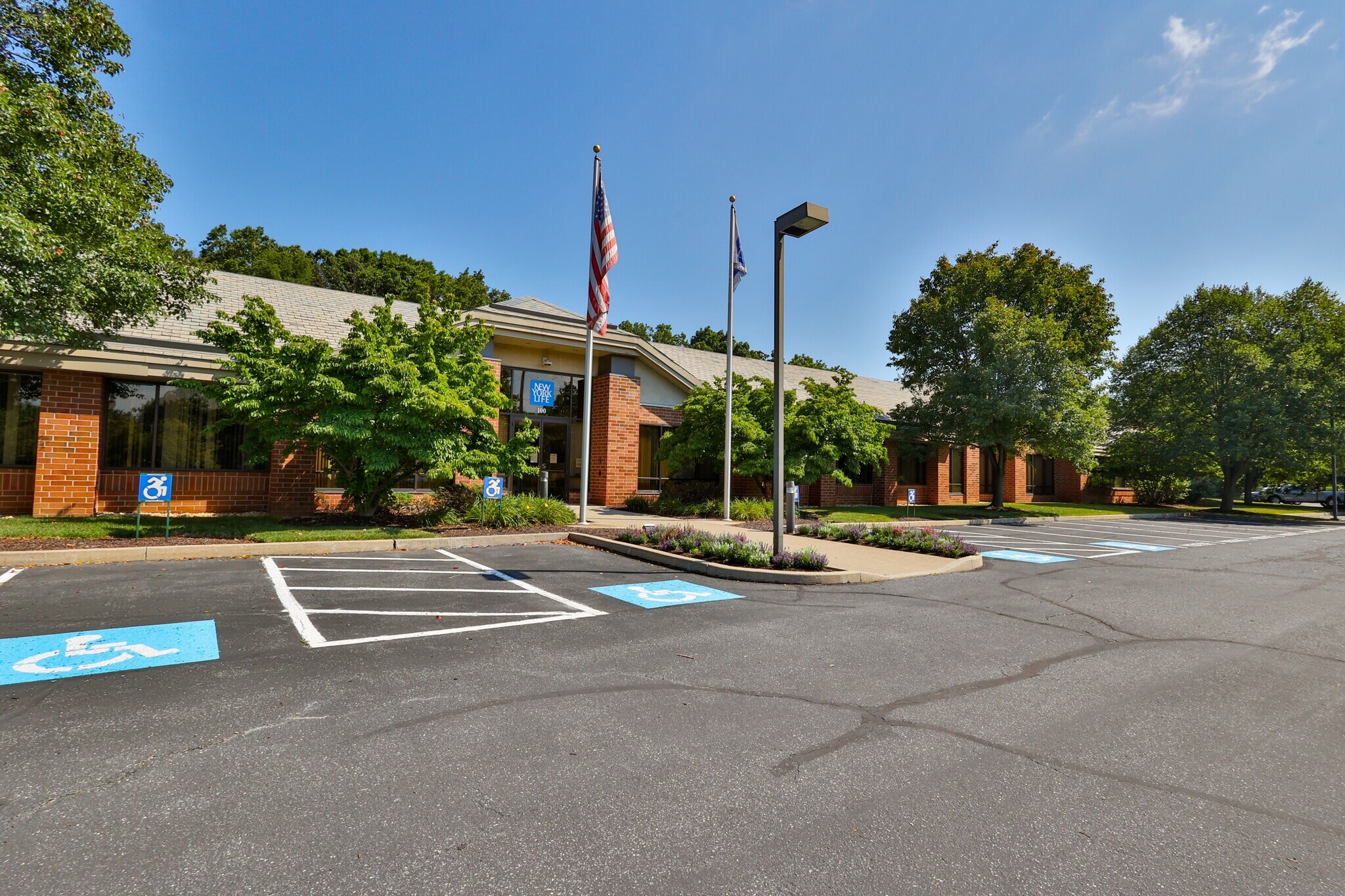 1455 Valley Center Pky, Bethlehem, PA for lease Building Photo- Image 1 of 30