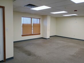 10 Buist Rd, Milford, PA à louer Photo intérieure- Image 2 de 25