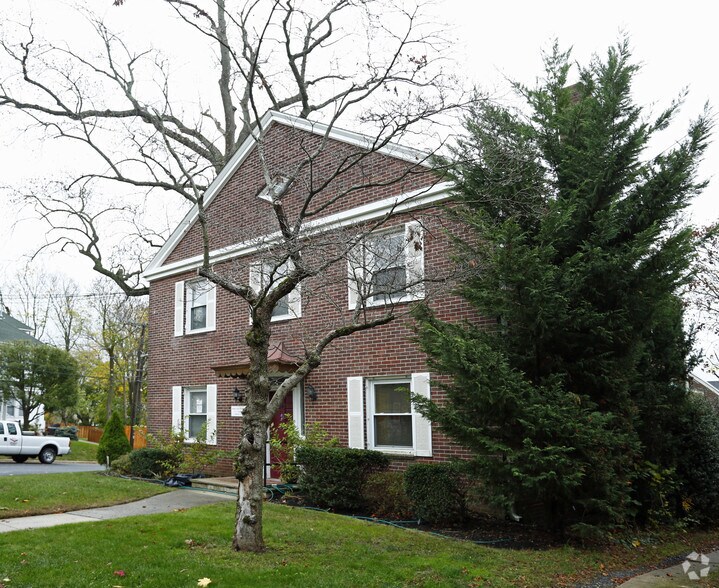 464 Broadway, Long Branch, NJ à louer - Photo du bâtiment - Image 2 de 7