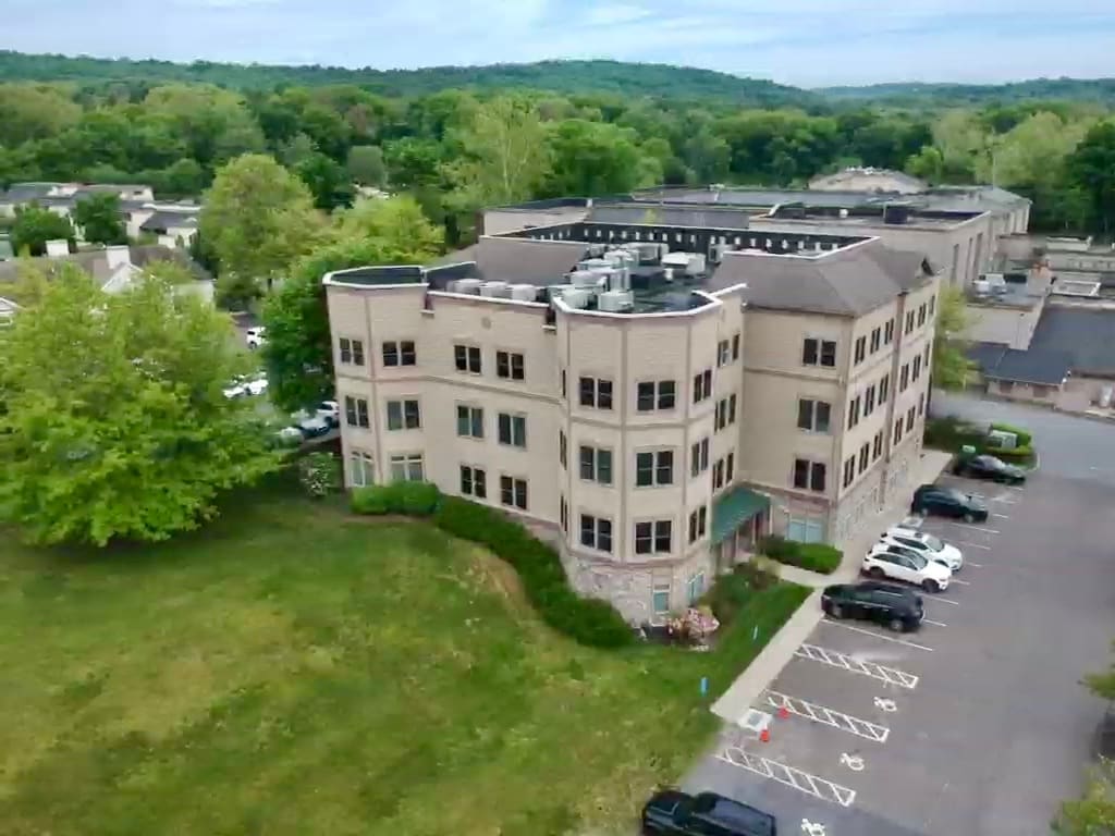 464 Heritage Rd, Southbury, CT for lease Building Photo- Image 1 of 15