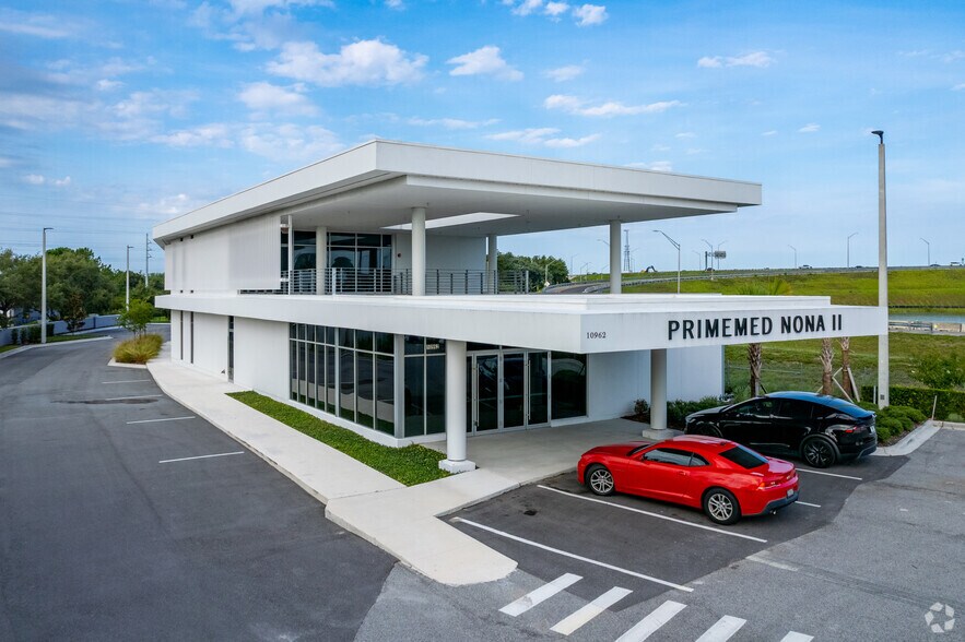 10920 Moss Park Rd, Orlando, FL à louer - Photo du bâtiment - Image 1 de 11