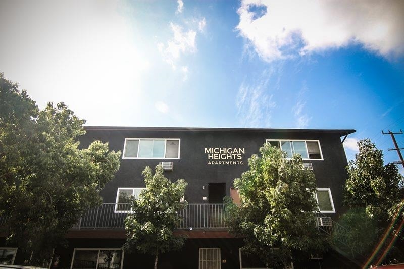 2202-2208 Michigan Ave, Los Angeles, CA for sale - Building Photo - Image 2 of 88