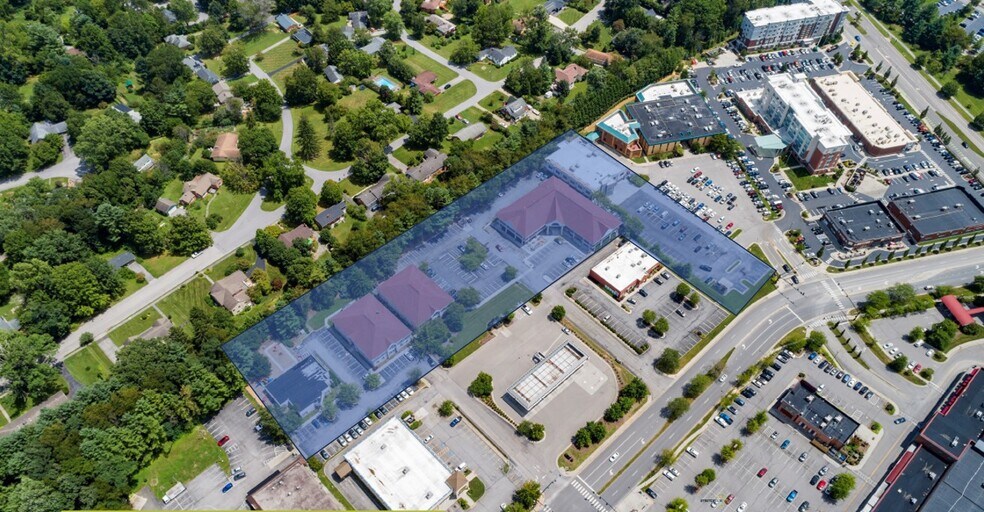 702 University City, Blacksburg, VA à louer - Photo du bâtiment - Image 2 de 5