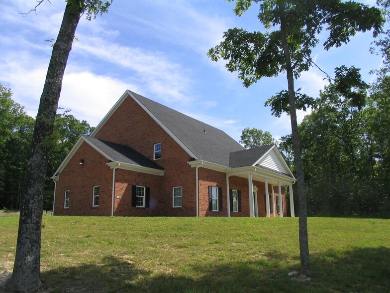 8510 Bell Creek Rd, Mechanicsville, VA à vendre - Photo du bâtiment - Image 2 de 8