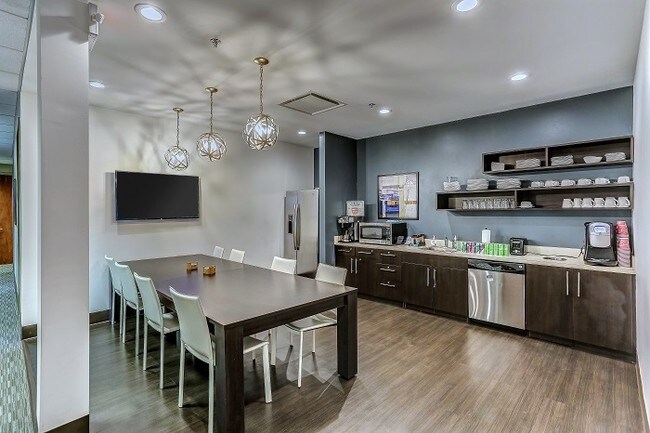 Plus de détails pour 9005 Overlook Blvd, Brentwood, TN - Coworking à louer