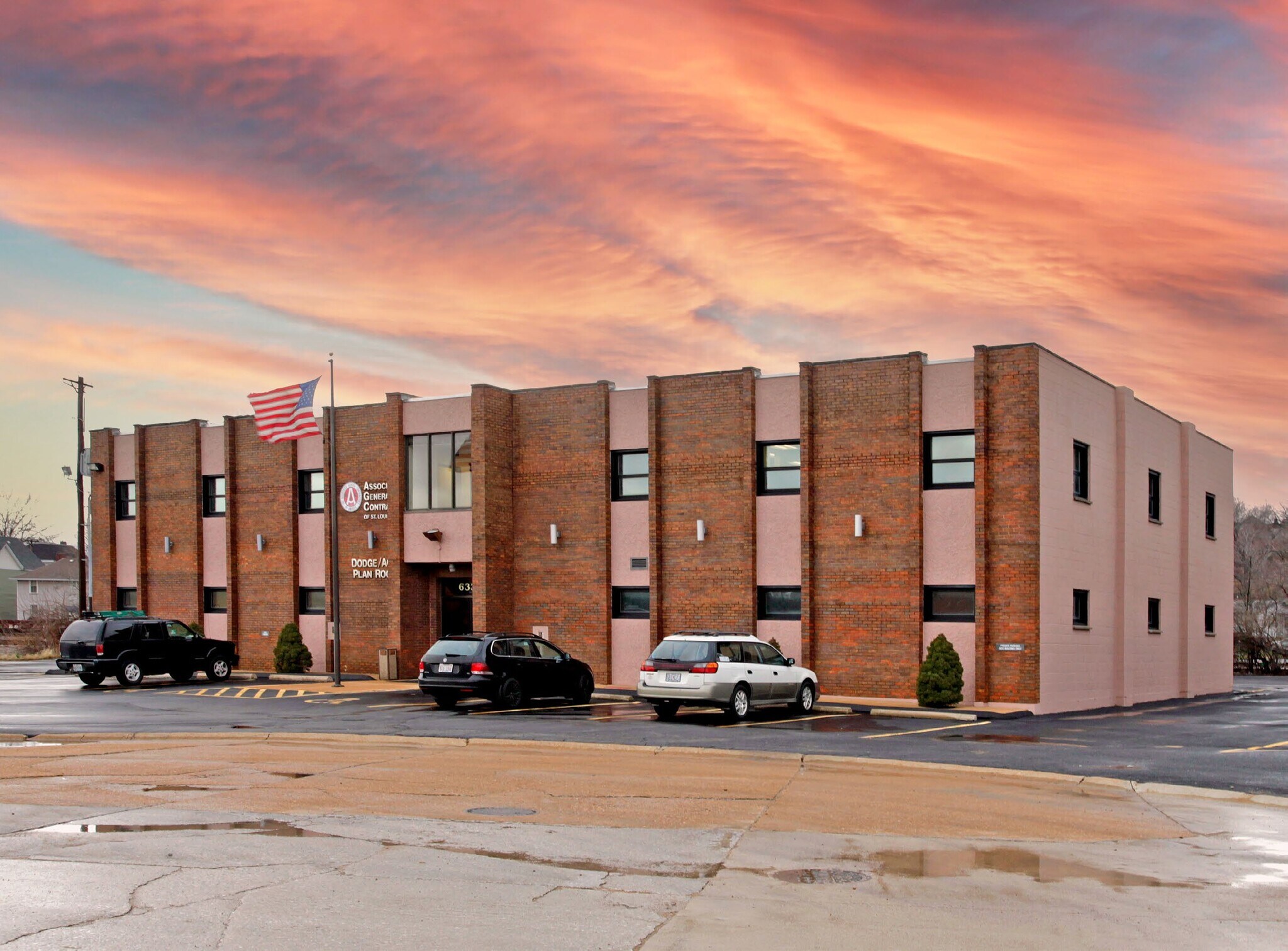 6330 Knox Industrial Dr, Saint Louis, MO à louer Photo du bâtiment- Image 1 de 6