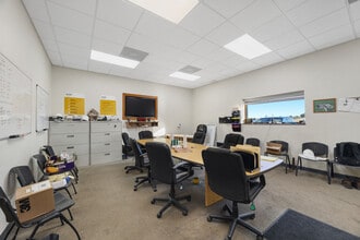 5704 E 1700 North Rd, Danvers, IL for lease Interior Photo- Image 2 of 21