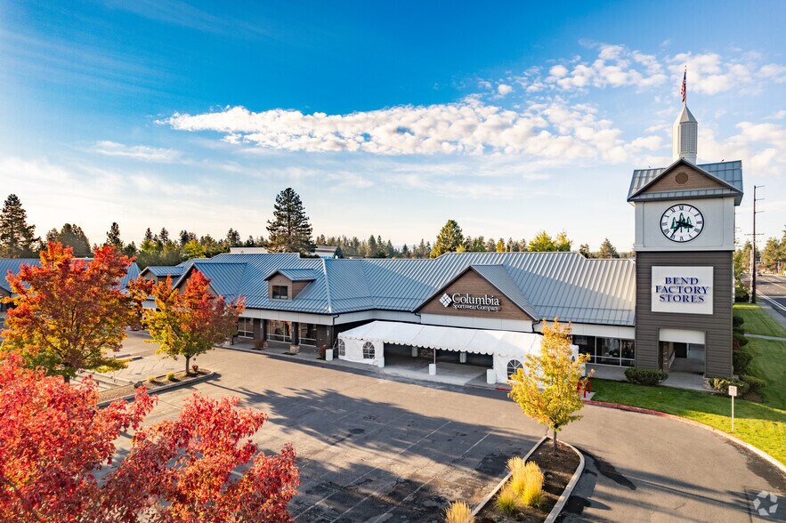 61334 S Highway 97, Bend, OR for lease - Building Photo - Image 1 of 22