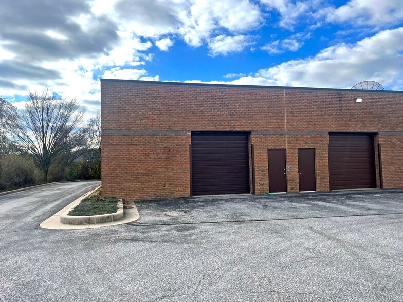 10948 Beaver Dam Rd, Hunt Valley, MD for lease - Building Photo - Image 3 of 5