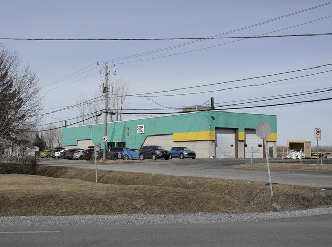 Plus de détails pour 5225 Rue Bachand, Longueuil, QC - Bureau, Commerce de détail à louer