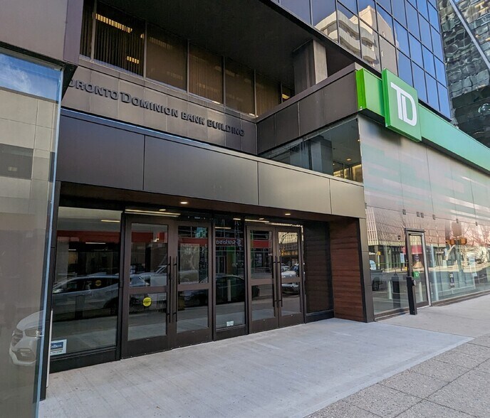 1914 Hamilton St, Regina, SK à louer - Photo du bâtiment - Image 3 de 4