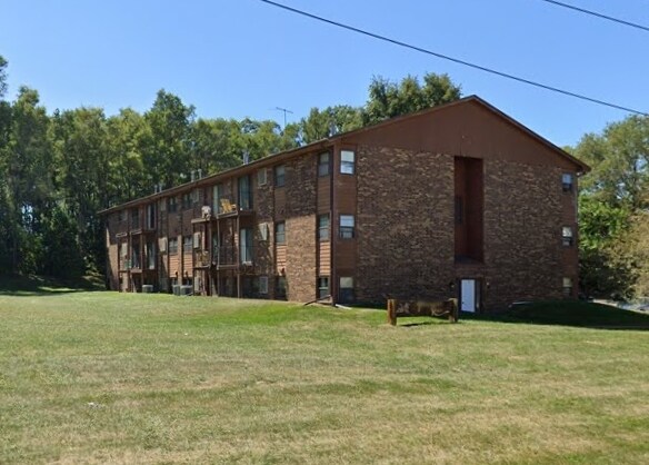 626 S 16th St, Ames, IA for sale - Primary Photo - Image 1 of 1