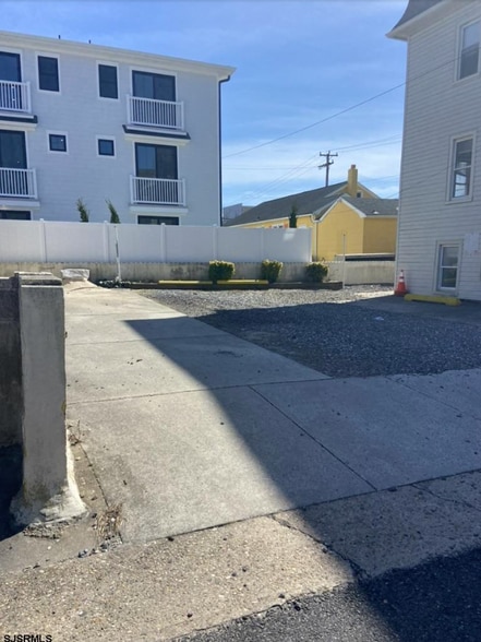 611 E 7th St, Ocean City, NJ for sale - Building Photo - Image 2 of 27