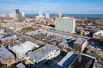 4853-4883 N Broadway St, Chicago, IL - Aérien  Vue de la carte