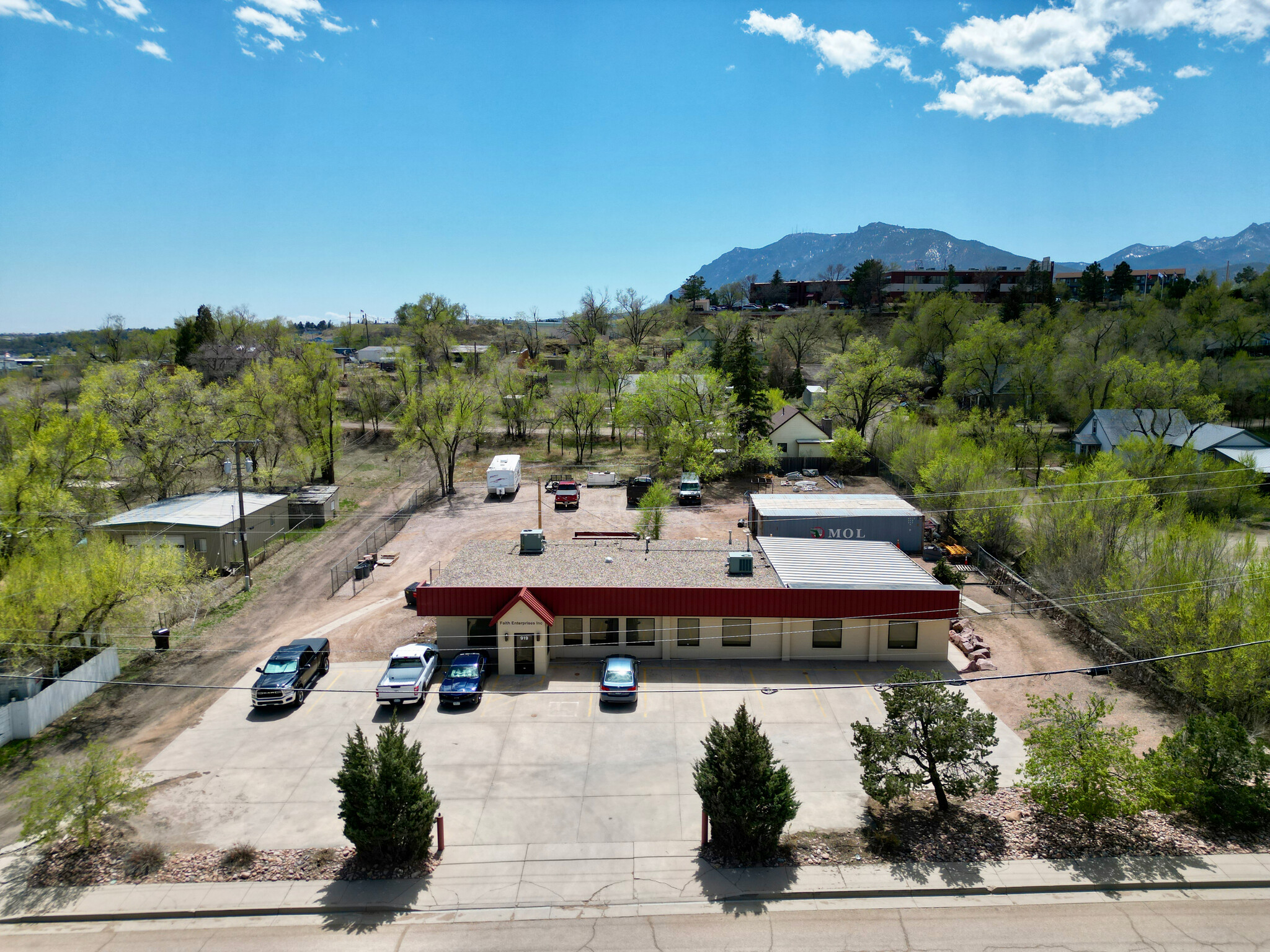 919 W Costilla St, Colorado Springs, CO for lease Building Photo- Image 1 of 11