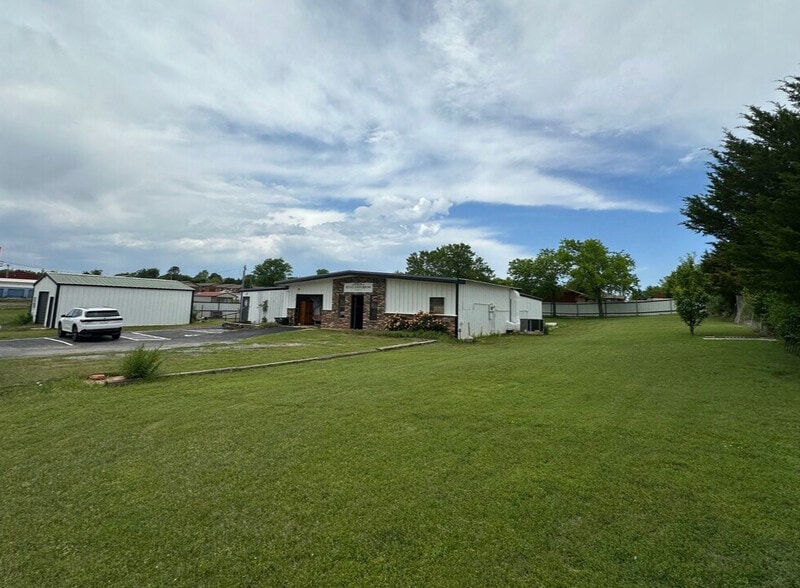 3145 SE 44th St, Newcastle, OK à vendre - Photo du bâtiment - Image 1 de 7