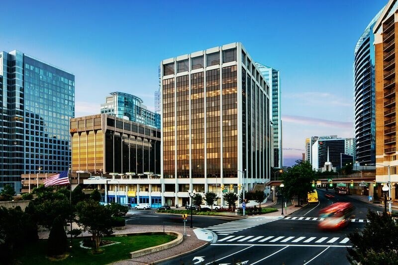 1911 N Fort Myer Dr, Arlington, VA for lease Building Photo- Image 1 of 11
