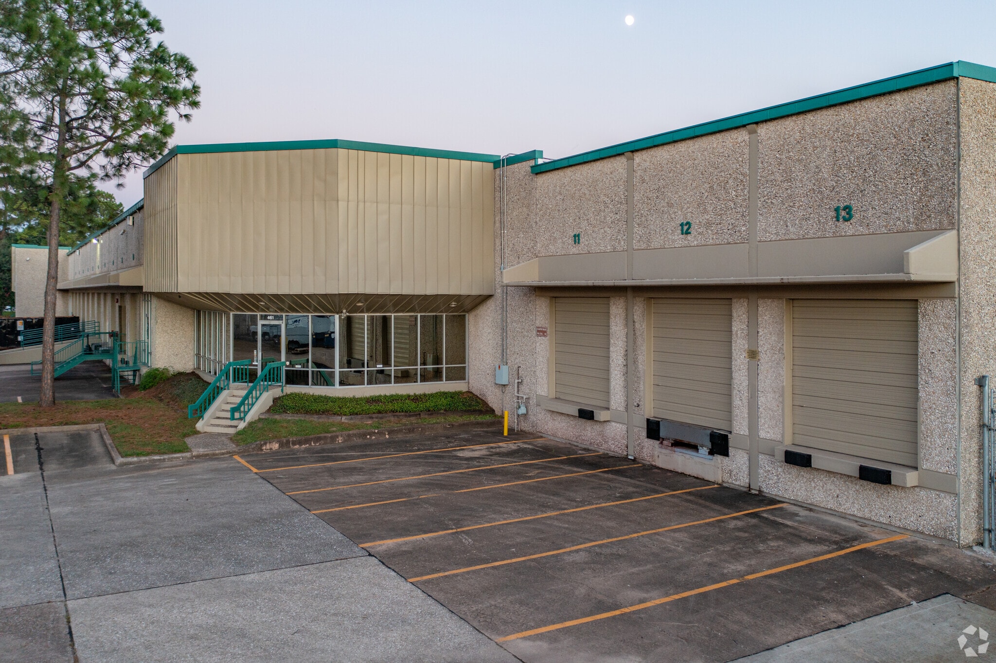 455-465 W 38th St, Houston, TX for lease Primary Photo- Image 1 of 32