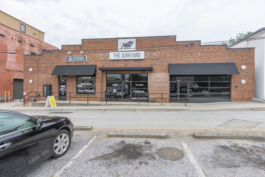 107 E Orr St, Anderson, SC à vendre - Photo du bâtiment - Image 3 de 44