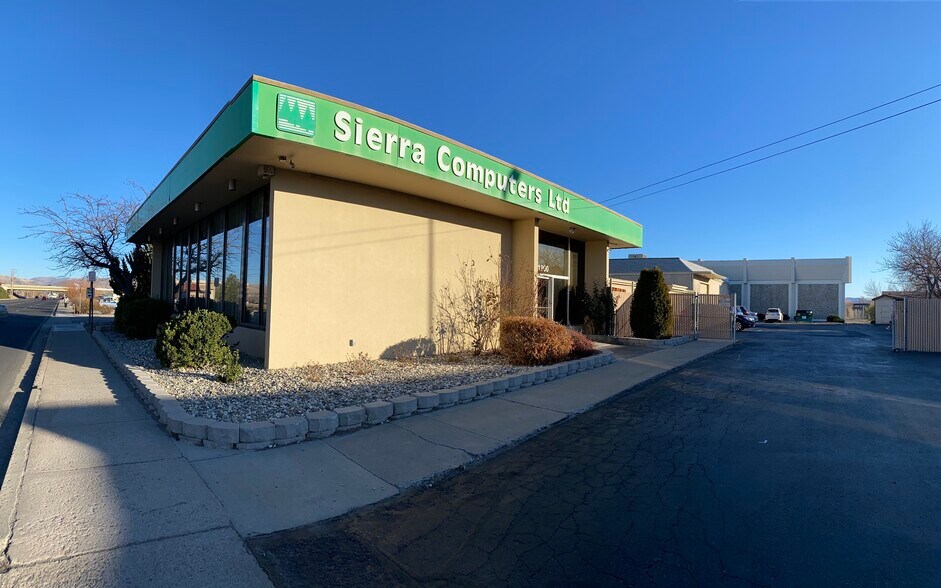 1900 Vassar St, Reno, NV à louer - Photo du bâtiment - Image 3 de 5