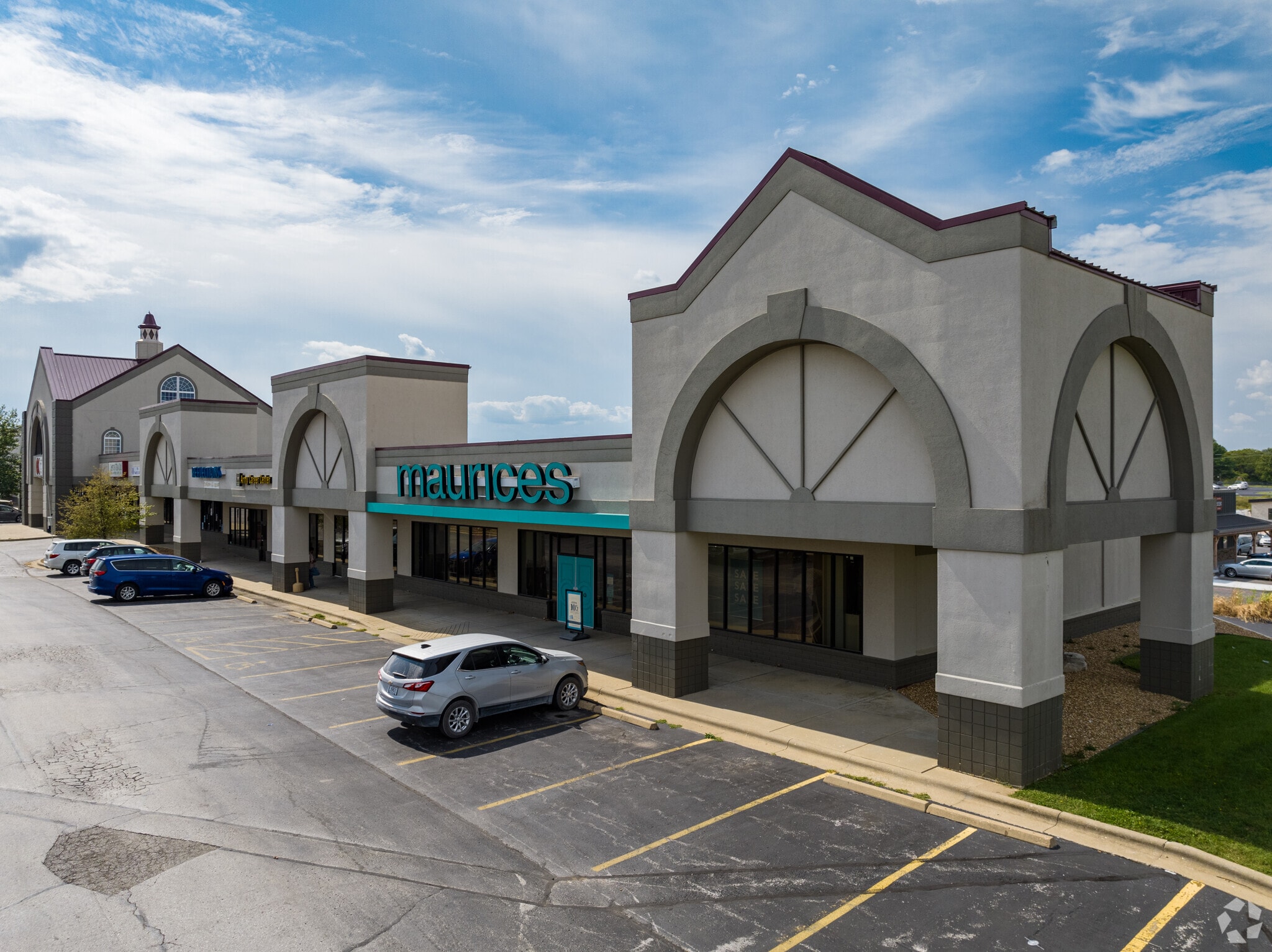 800 E Aldrich Rd, Bolivar, MO for lease Building Photo- Image 1 of 12