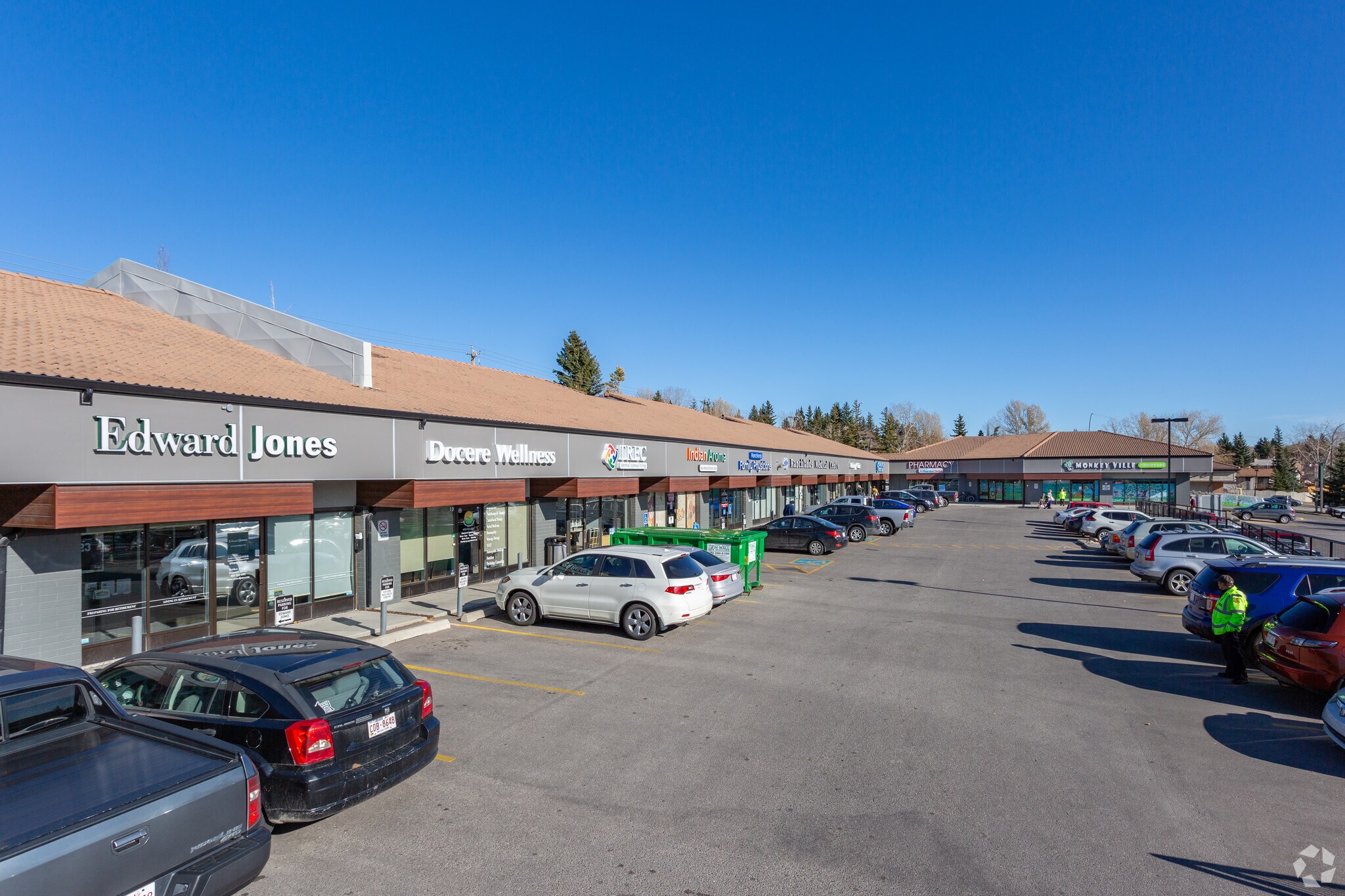 7750 Ranchview Dr NW, Calgary, AB à vendre Photo principale- Image 1 de 1