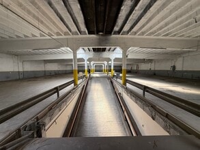 1518 W Walnut St, Allentown, PA for lease Interior Photo- Image 1 of 6