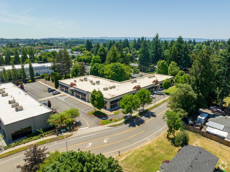 4201 NE 66th Ave, Vancouver, WA à louer - Photo du bâtiment - Image 3 de 9