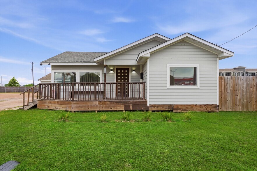 2110 Antoine Dr, Houston, TX à vendre - Photo du bâtiment - Image 2 de 21