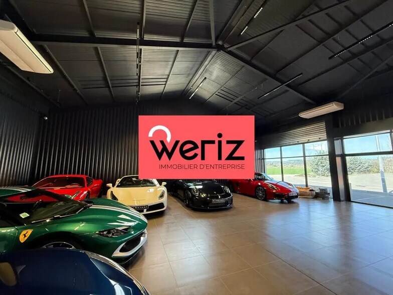 Flex in Éguilles for lease - Interior Photo - Image 2 of 8