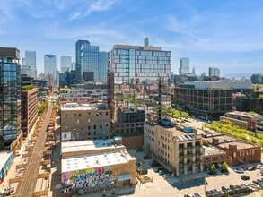 165 N May St, Chicago, IL - Aérien  Vue de la carte - Image1